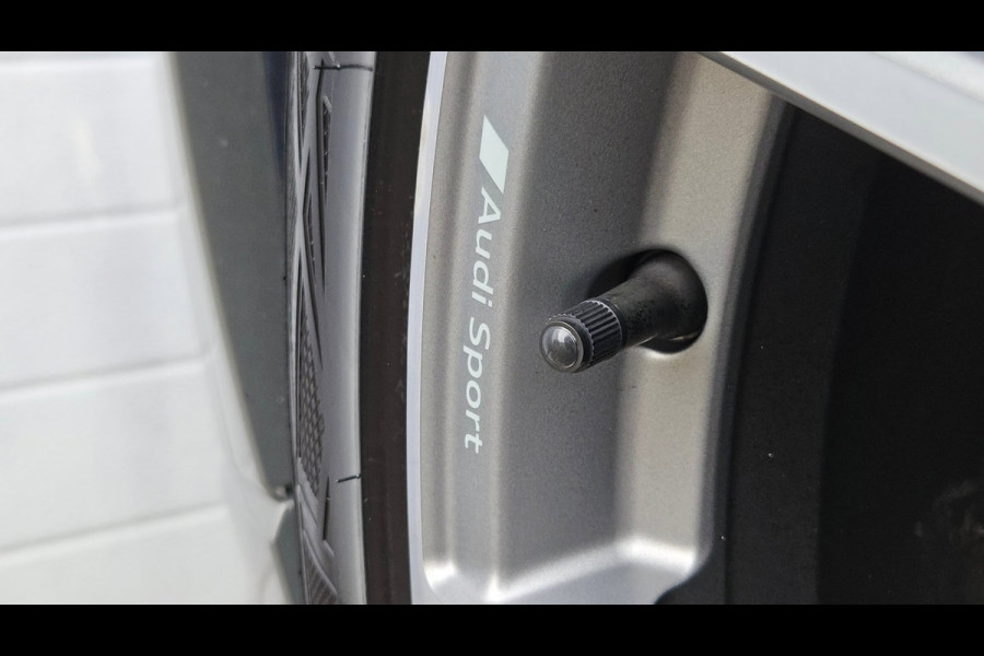 Audi Q3 45 TFSI e 3x S-Line Keyless Camera Matrix Virtual