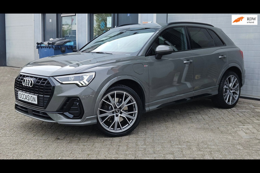 Audi Q3 45 TFSI e 3x S-Line Keyless Camera Matrix Virtual
