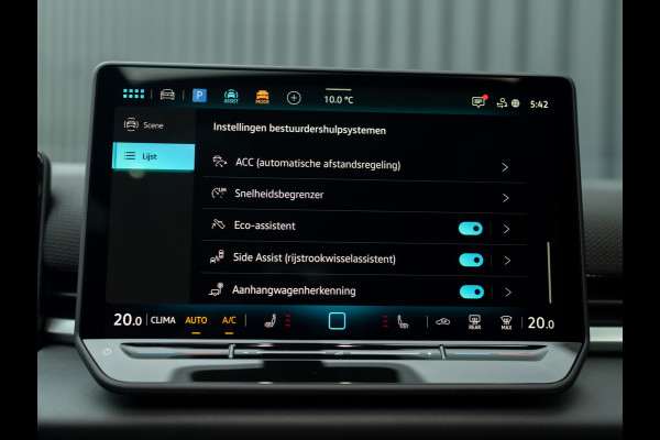 Volkswagen T-Roc 1.5 eTsi R-Line First Edition | Trekhaak wegkl. | 360 Camera | Panodak | Harman/Kardon | Prijs Rijklaar!!