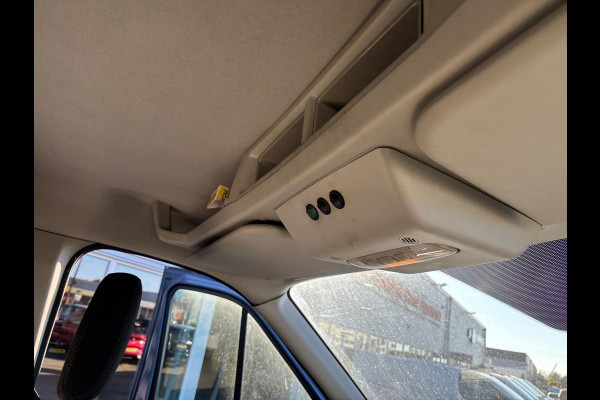 Ford Transit 330 2.0 TDCI L3H2 Trend | 3 Zitplaatsen | Trekhaak | Parkeer Camera | LET OP MOTOR STUK