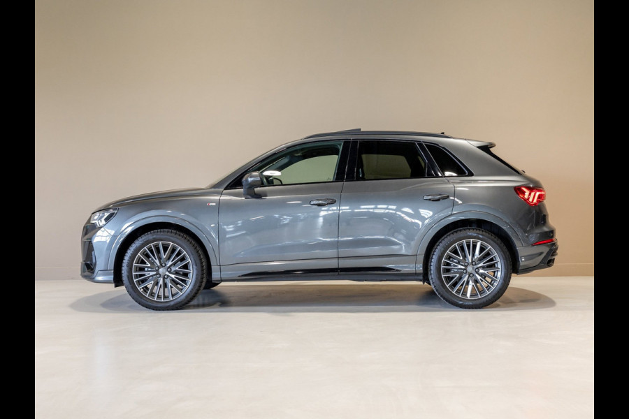 Audi Q3 35 TFSI 2x S-Line edition / 150pk / Panorama dak / Keyless / Stoelverwarming /