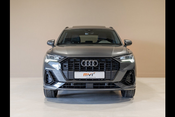 Audi Q3 35 TFSI 2x S-Line edition / 150pk / Panorama dak / Keyless / Stoelverwarming /