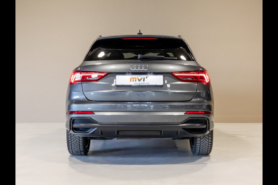 Audi Q3 35 TFSI 2x S-Line edition / 150pk / Panorama dak / Keyless / Stoelverwarming /