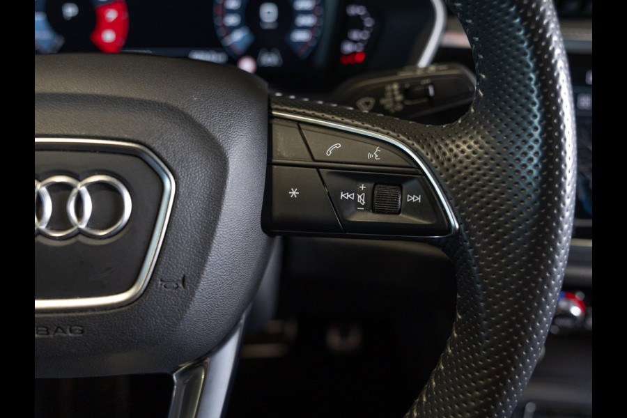 Audi Q3 35 TFSI 2x S-Line edition / 150pk / Panorama dak / Keyless / Stoelverwarming /