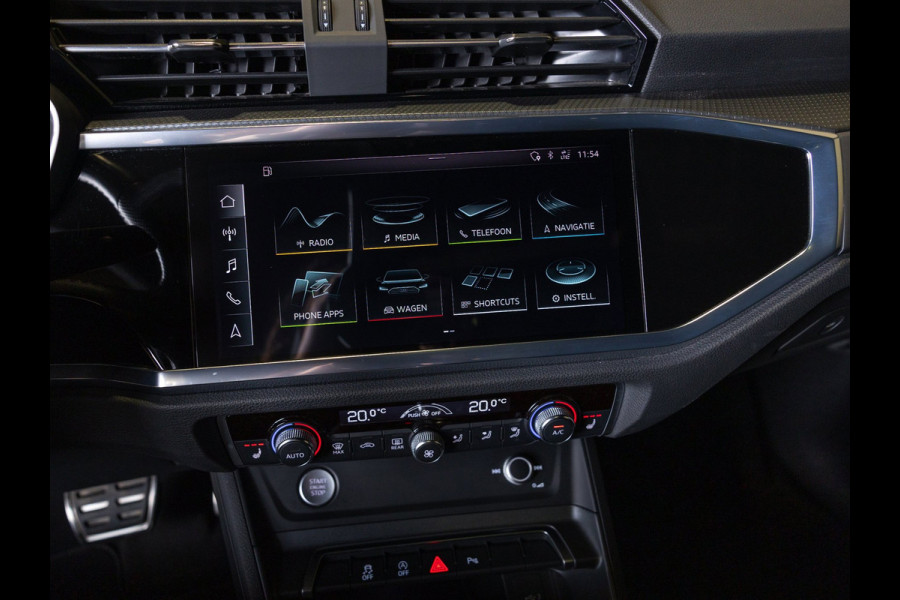 Audi Q3 35 TFSI 2x S-Line edition / 150pk / Panorama dak / Keyless / Stoelverwarming /