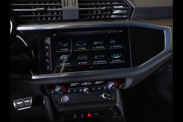Audi Q3 35 TFSI 2x S-Line edition / 150pk / Panorama dak / Keyless / Stoelverwarming /