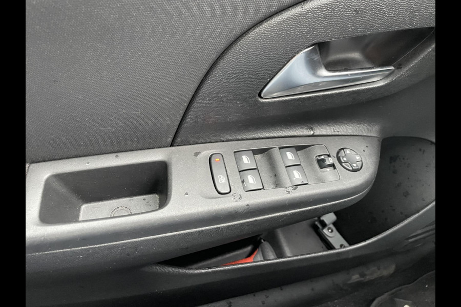 Opel CORSA-E Edition 50 kWh SOH 90% | WINTER-PAKKET | STOEL + STUURVERWARMING | CRUISE CONTROL | PARKEERSENSOREN | NAVI | RIJKLAAR MET 12 MND BOVAG GARANTIE |