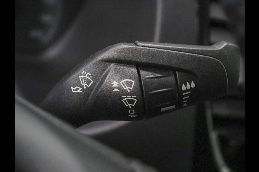 Ford Transit 130pk L2H2 Automaat Trekhaak Airco 360°Camera DAB+