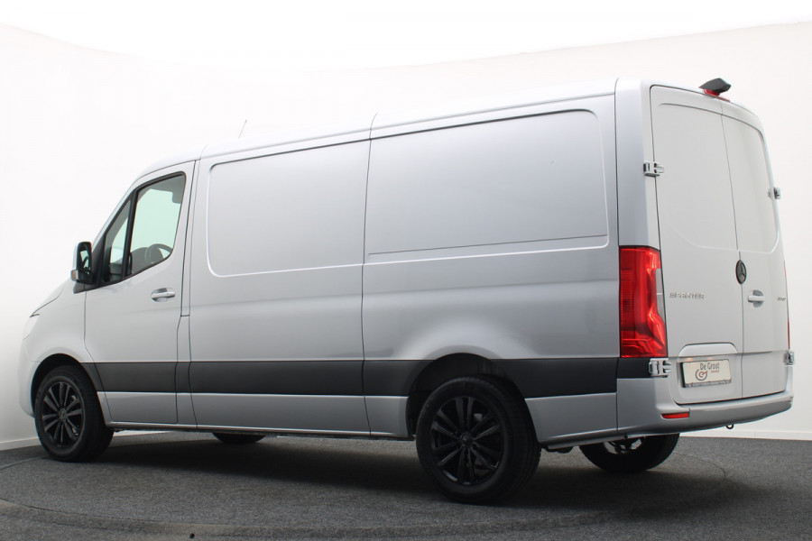 Mercedes-Benz Sprinter 317 CDI Automaat L2H1 3-Zits, Elek. laadklep, Stoelverwarming, Camera, Cruise, Apple Carplay, 18''