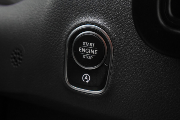 Mercedes-Benz Sprinter 317 CDI Automaat L2H1 3-Zits, Elek. laadklep, Stoelverwarming, Camera, Cruise, Apple Carplay, 18''