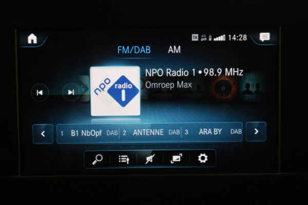 Mercedes-Benz Sprinter 317 CDI Automaat L2H1 3-Zits, Elek. laadklep, Stoelverwarming, Camera, Cruise, Apple Carplay, 18''