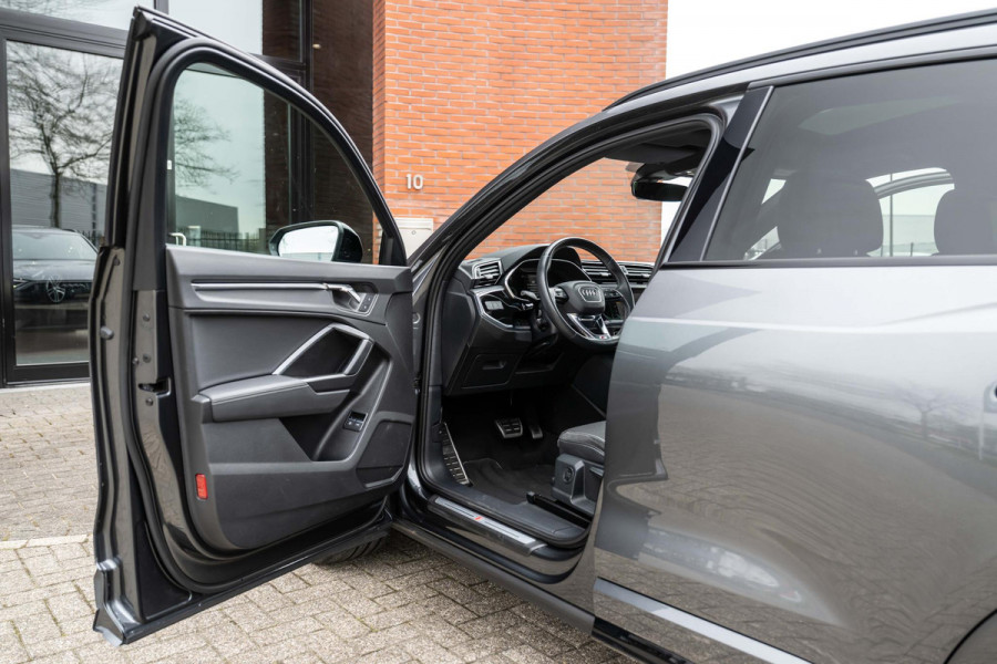 Audi Q3 45 TFSI e S-Line 245pk ACC Pano Matrix Camera