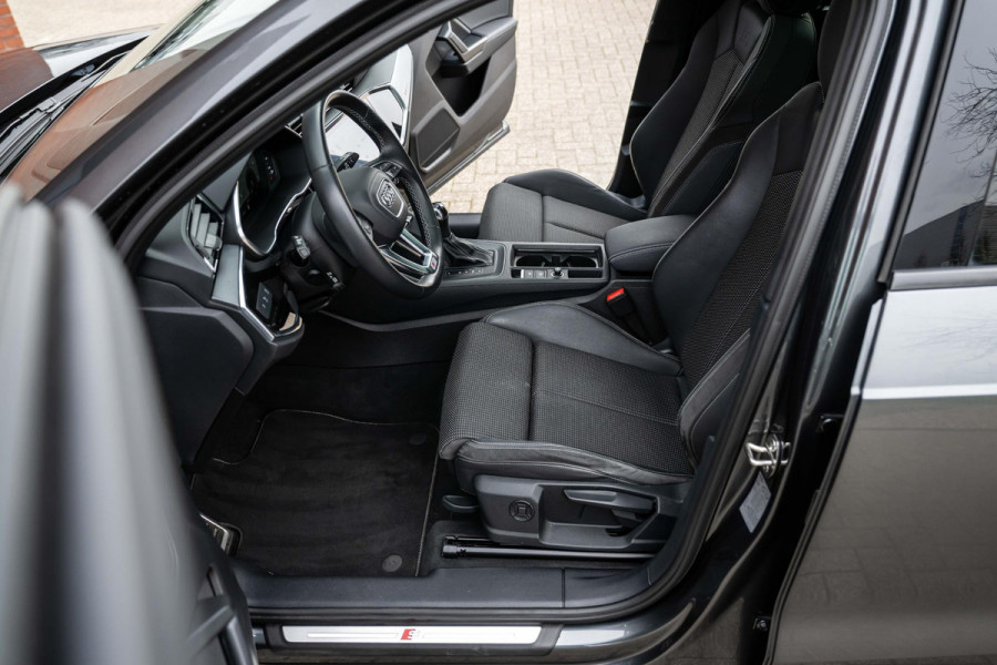 Audi Q3 45 TFSI e S-Line 245pk ACC Pano Matrix Camera