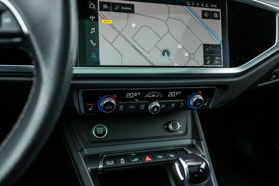 Audi Q3 45 TFSI e S-Line 245pk ACC Pano Matrix Camera