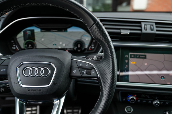 Audi Q3 45 TFSI e S-Line 245pk ACC Pano Matrix Camera