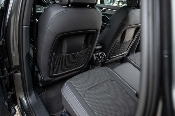 Audi Q3 45 TFSI e S-Line 245pk ACC Pano Matrix Camera