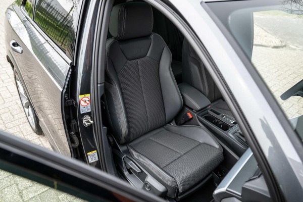 Audi Q3 45 TFSI e S-Line 245pk ACC Pano Matrix Camera