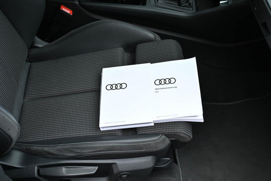 Audi Q3 45 TFSI e S-Line 245pk ACC Pano Matrix Camera