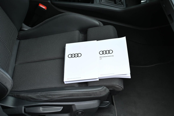 Audi Q3 45 TFSI e S-Line 245pk ACC Pano Matrix Camera