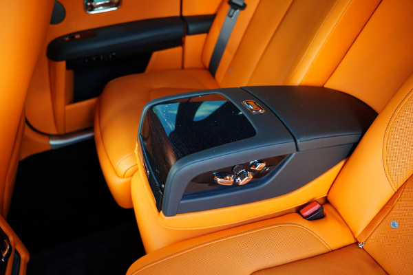 Rolls-Royce Ghost 6.75 V12 Leder Hermes