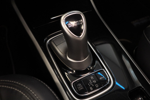 Mitsubishi Outlander 2.4 PHEV Intense+ Trekhaak 360 Camera Kantel dak