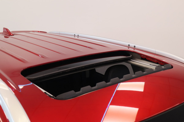 Mitsubishi Outlander 2.4 PHEV Intense+ Trekhaak 360 Camera Kantel dak