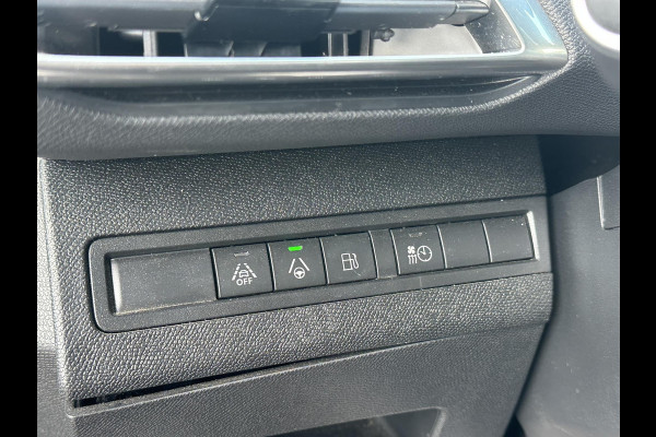 Peugeot 3008 1.6 HYbrid 225 GT Pack Business PANO | BLACK PACK | CAMERA | CRUISE CONTROL ADAPTIEF DODE HOEK SENSOR | ELEK. ACHTERKLEP | STOELVERWARMING| FOCAL AUDIO|