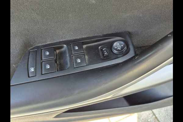 Opel Astra Sports Tourer BWJ 2019 1.6CDTI 111PK Business+ | TREKHAAK | AIRCO | NAVI | CARPLAY | PDC |