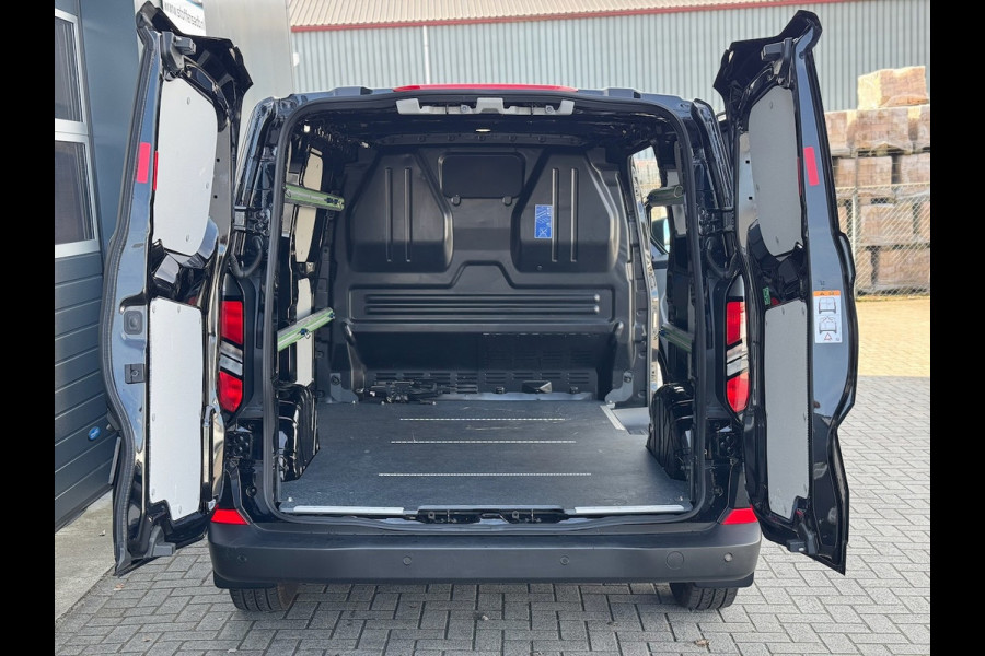 Ford Transit Custom 320 2.0 TDCI L1H1 Trend 136pk | Navi | Carplay | Camera | BLIS | ACC | Winterpack | Betonplex | GARANTIE 2028