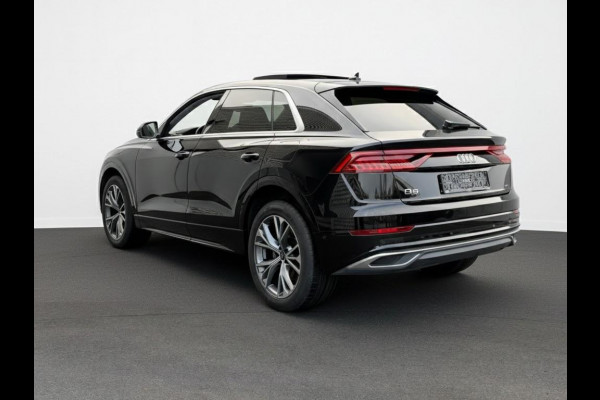 Audi Q8 55 TFSIe quattro Pro Line Plus 380pk | 99% SOH | Panoramadak | Lederen bekleding | 21 inch lichtmetalen velgen | 360 graden camera |