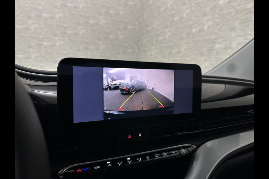 Fiat 500 e Icon 42 kWh | LED | Carplay | 93,5 SoH | Achteruitrij-Camera | Stoelverwarming | Cruise Control | DAB | PDC V+A | Dodehoek Detectie | Digitaal Display | Lane Assist | DAB Radio | Navi |