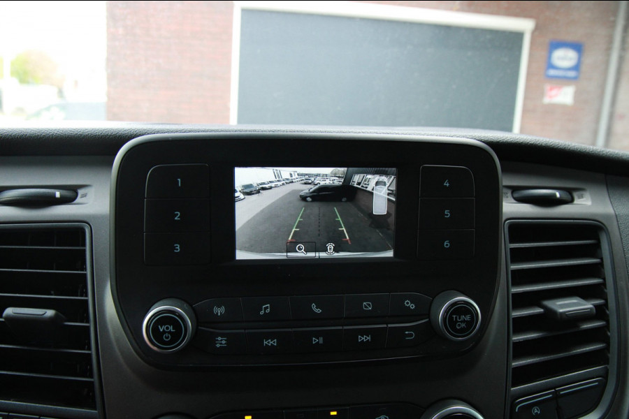 Ford Transit 310 2.0 TDCI 130PK L3H2 Trend / Camera / Cruise / 3 zits / Multi stuur