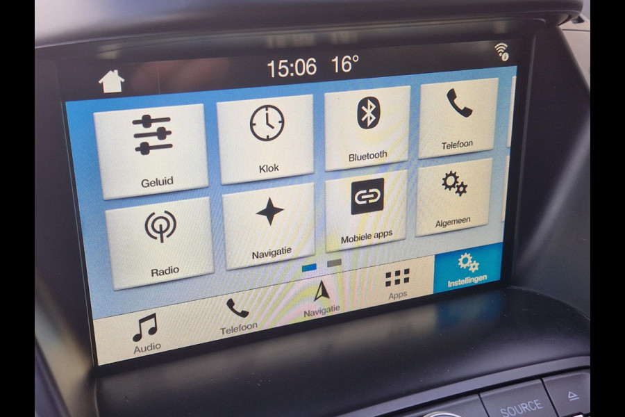 Ford C-MAX 1.0 Titanium Full Options! | Volledig dealer onderhouden | Trekhaak | Stoel stuur en voorruitverwarming | All weather banden | Parking Pack incl camera | Beide voorstoelen in hoogte verstelbaar | Bi xenon verl.