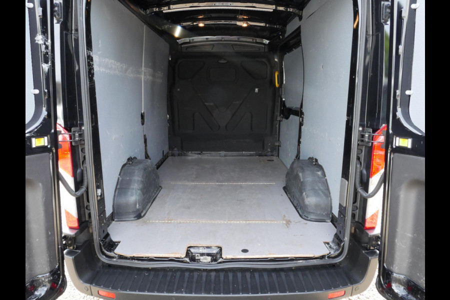 Ford Transit 2.0 TDCI 130PK, L2H2, Airco
