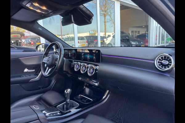 Mercedes-Benz A-Klasse 160 Business Solution Luxury | Sfeerverlichting | Mbux | Leer | Stoelverwarming
