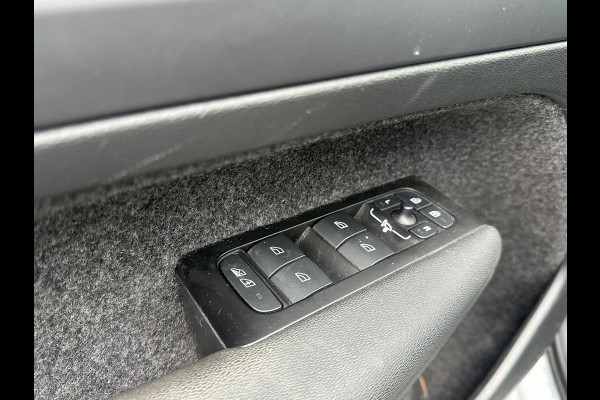 Volvo XC40 Recharge Plus SOH 93%| EERSTE EIG. ORIG. NL NAP| STOEL+ STUURVERWARMING| ELEK. TREKHAAK| ELEK. ACHTERKLEP| DODE HOEK SENSOR| DEALER ONDERHOUDEN | RIJKLAAR + 12 MND BOVAG GARANTIE |