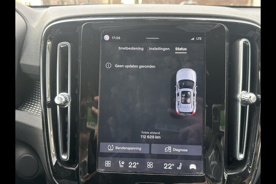 Volvo XC40 Recharge Plus SOH 93%| EERSTE EIG. ORIG. NL NAP| STOEL+ STUURVERWARMING| ELEK. TREKHAAK| ELEK. ACHTERKLEP| DODE HOEK SENSOR| DEALER ONDERHOUDEN | RIJKLAAR + 12 MND BOVAG GARANTIE |