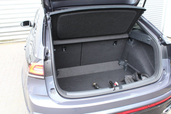 Volkswagen Taigo 1.5 TSI 150pk R-Line DSG7 Panoramadak