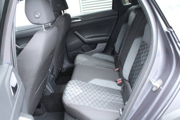 Volkswagen Taigo 1.5 TSI 150pk R-Line DSG7 Panoramadak