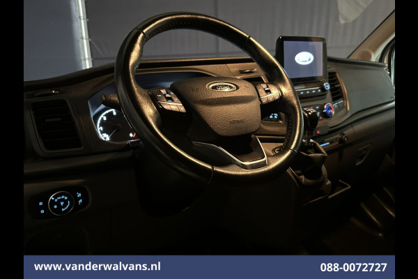 Ford Transit 2.0 TDCI 131pk L3H2 Euro6 Airco | Camera | Navigatie | Apple Carplay | LED | Cruisecontrol Parkeersensoren, Stoelverwarming, Verwarmde voorruit, Bijrijdersbank, 2500kg trekvermogen