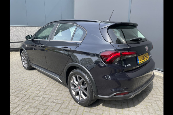 Fiat Tipo Cross 1.0 City Cross Achteruitrijcamera - Airco - Cruise control - Dakrails - Licht metalen velgen 17 inch - U-connect - Stuur multifunctioneel - Bluetooth - Elektrische ramen - Parkeersensoren - Led verlichting - Mistlampen voor - Radio - Start/stop systeem