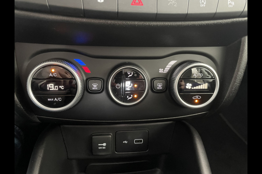 Fiat Tipo Cross 1.0 City Cross Achteruitrijcamera - Airco - Cruise control - Dakrails - Licht metalen velgen 17 inch - U-connect - Stuur multifunctioneel - Bluetooth - Elektrische ramen - Parkeersensoren - Led verlichting - Mistlampen voor - Radio - Start/stop systeem