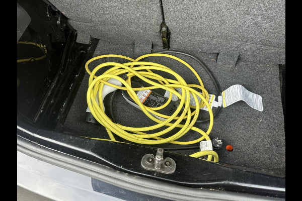 Seat Mii Electric electric Plus STOELVERWARMING| RIJKLAARPRIJS INCL. 12 MND BOVAG GARANTIE| DAB AUDIO | BLUETOOTH| PARKEERSENSOREN ACHTER| CRUISE CONTROL | SOH 85% |