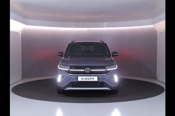 Volkswagen T-Cross 1.5 TSI R-Line 150pk DSG | Trekhaak | Navigatie | Parkeercamera | PDC