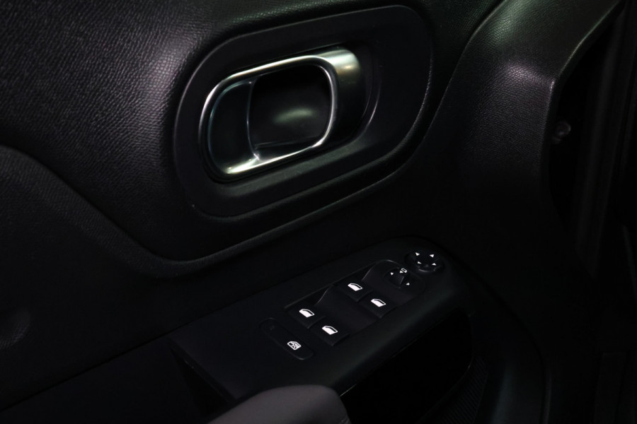 Citroën C5 Aircross 1.2 PureTech C-Series AUTOM NAVI CLIMA CARPLAY "21