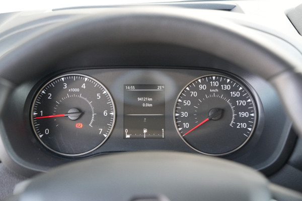 Renault Master T35 2.3 dCi 150 L3H2 Energy 150pk - Geveerde stoel - Camera - Cruise - Airco - Rijklaar