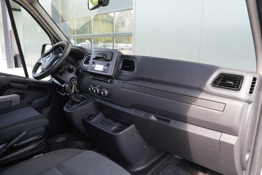 Renault Master T35 2.3 dCi 150 L3H2 Energy 150pk - Geveerde stoel - Camera - Cruise - Airco - Rijklaar