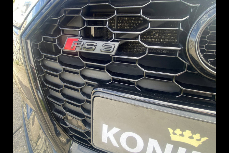 Audi RS 3 SPORTBACK 2.5 TFSI RS 3 quattro / Pano/ B&O/ VC/ Matrix/ Ambiente/ Privacy/ Keyless/ Carplay