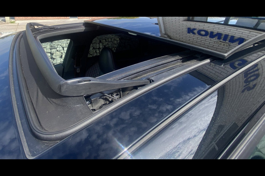 Audi RS 3 SPORTBACK 2.5 TFSI RS 3 quattro / Pano/ B&O/ VC/ Matrix/ Ambiente/ Privacy/ Keyless/ Carplay
