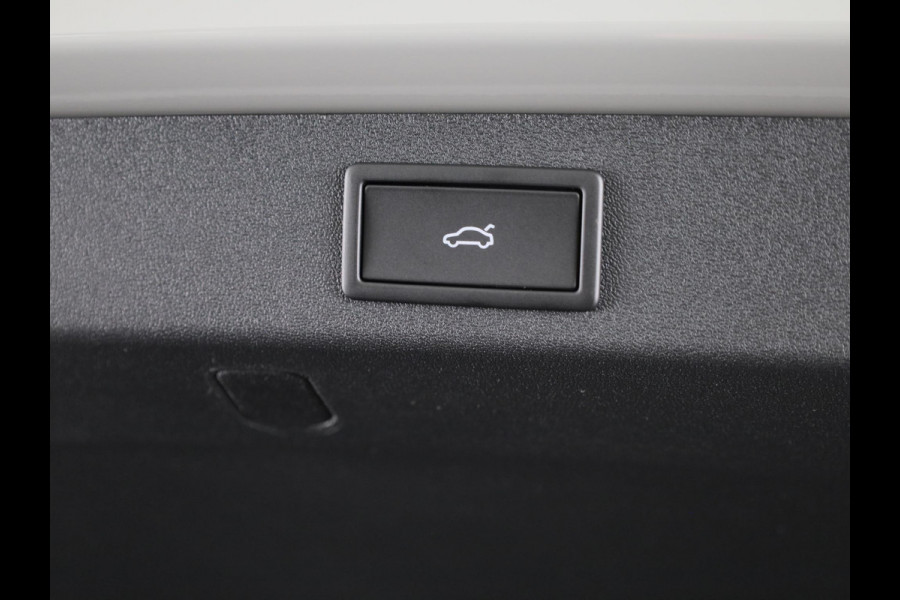 Škoda Kodiaq 1.5 TSI PHEV Sportline Business | Panoramadak | Trekhaak | 360 camera | Adaptief onderstel | Canton Sound | Head-up | Blind Spot |